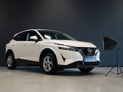 Vit Begagnad 2022 Nissan Qashqai SUV | 249 000 kr (Marknadspris)