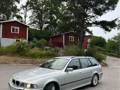 BMW 525