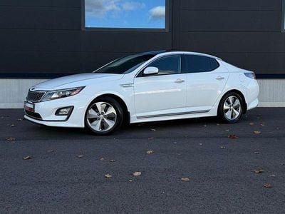 Vit Begagnad 2016 Kia Optima Hybrid Sedan | 149 800 kr