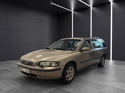 Brun Begagnad 2004 Volvo V70 Kombi | 29 990 kr (Marknadspris)