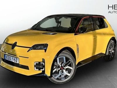 Gul Ny 2025 Renault R5 Iconic Halvkombi | 409 900 kr (Marknadspris)