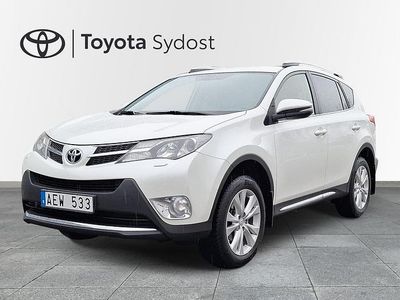 Vit Begagnad 2013 Toyota RAV4 SUV | 169 000 kr (Lite dyr)