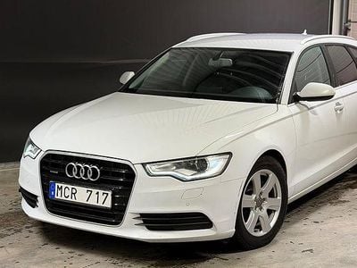 Begagnad Audi A6 Comfort 204 HK (150 kW) 2011 Vit Kombi