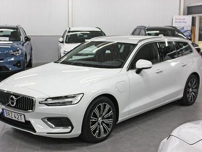 Vit Begagnad 2021 Volvo V60 Inscription Kombi | 334 500 kr