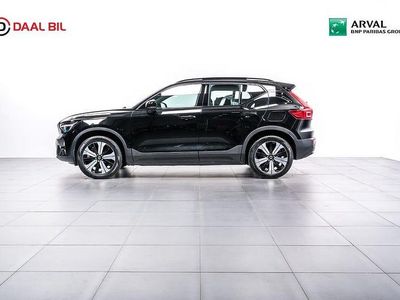 Svart Begagnad 2022 Volvo XC40 Single Motor SUV | 319 700 kr