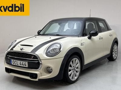 Begagnad Mini Cooper S Hatch 192 HK (141 kW) 2016 Vit Halvkombi