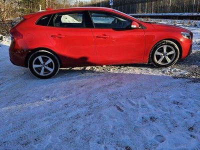 begagnad Volvo V40 T2 Kinetic Euro 6