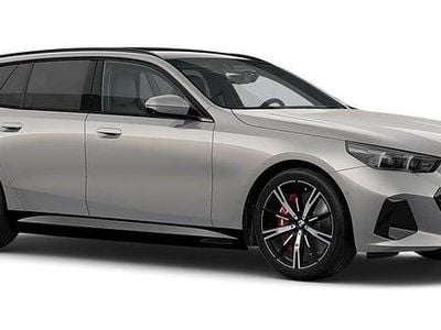 Grå Ny 2026 BMW 550e Comfort Edition Kombi | 1 017 600 kr