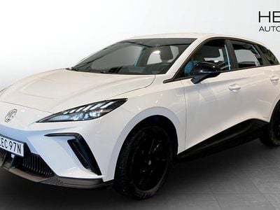 Vit (white) Begagnad 2023 MG MG4 EV Halvkombi | 209 900 kr (Bra pris)