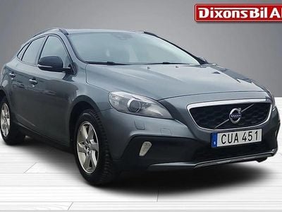 Begagnad Volvo V40 Momentum 152 HK (111 kW) 2015 Grå Halvkombi