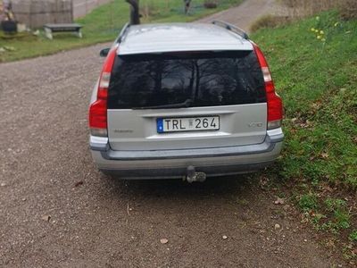 begagnad Volvo V70 2.4 Euro 4