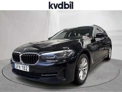 Svart Begagnad 2021 BMW 520 Kombi | 269 000 kr (Marknadspris)