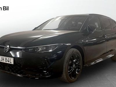 Begagnad VW Passat R-line 177 HK (130 kW) 2024 Svart Kombi