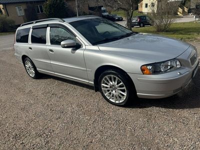 begagnad Volvo V70 2.4D Classic, Momentum Euro 4