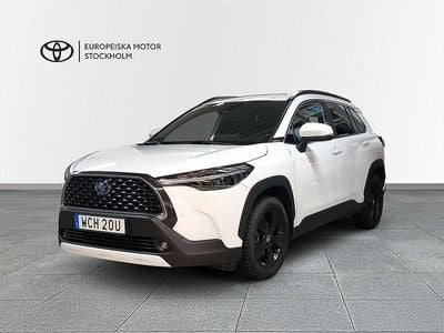 Vit Begagnad 2022 Toyota Corolla Cross Executive SUV | 389 900 kr (Marknadspris)