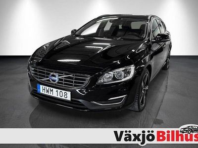 Svart Begagnad 2017 Volvo V60 Momentum Kombi | 159 900 kr (Marknadspris)