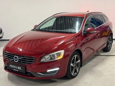 Röd Begagnad 2013 Volvo V60 Momentum Kombi | 87 900 kr (Marknadspris)