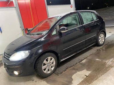 Begagnad 2010 VW Golf Plus Cross Minibuss | 46 000 kr