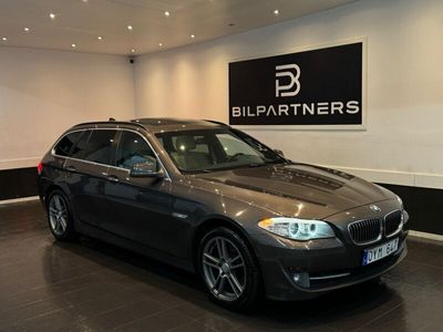 begagnad BMW 525 d xDrive Touring-Panorama-Drag-2Ägare-Auto- Euro 5