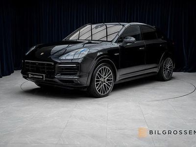 Svart Begagnad 2022 Porsche Cayenne Platinum Edition SUV | 939 900 kr (Dyr)