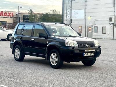 Begagnad Nissan X-Trail 140 HK (102 kW) 2007 Svart SUV