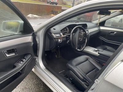 Mercedes E200