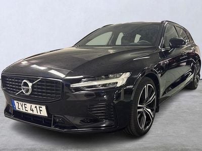 Svart Begagnad 2021 Volvo V60 R-Design Kombi | 379 900 kr