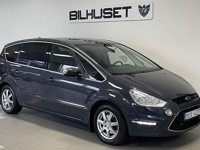 Grå Begagnad 2012 Ford S-MAX Business Edition Minibuss | 79 900 kr (Marknadspris)