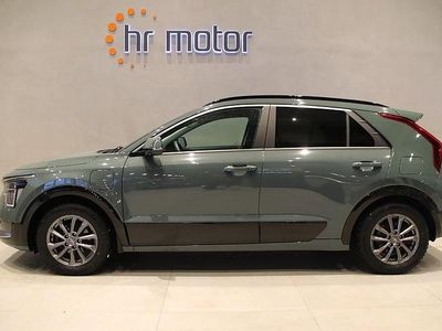 Begagnad Kia Niro Advance 184 HK (135 kW) 2023 Grön SUV