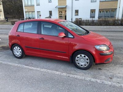 begagnad VW Golf Plus 1.6 Euro 4 automat nybesiktigad