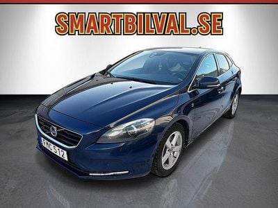 Blå Begagnad 2014 Volvo V40 Ocean Race Halvkombi | 99 900 kr (Marknadspris)