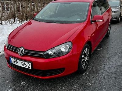 Begagnad 2010 VW Golf VI Halvkombi | 48 000 kr (Marknadspris)