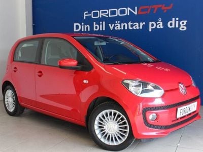 Begagnad VW up! high up! 75 HK (55 kW) 2013 Röd Halvkombi