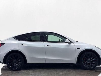 Begagnad Tesla Model Y Performance 392 kW (534 HK) 2023 Vit SUV