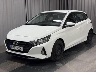 Begagnad Hyundai i20 Essential 84 HK (61 kW) 2022 Vit Halvkombi