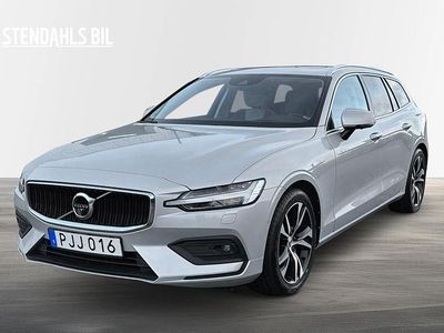 Silver Begagnad 2019 Volvo V60 Momentum Kombi | 299 500 kr (Marknadspris)