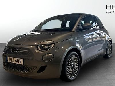 Begagnad Fiat 500e Icon 86 kW (118 HK) 2022 Grå (grey) Halvkombi