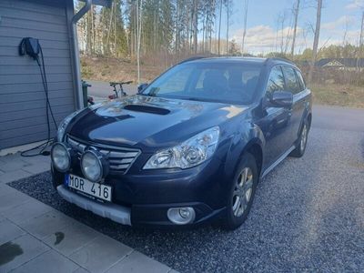 begagnad Subaru Outback 2.0 4WD Euro 5