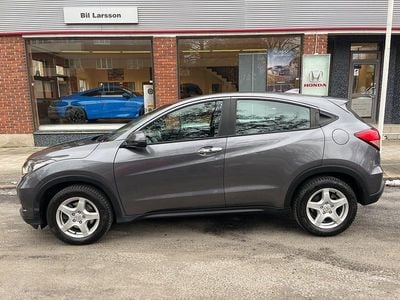 Ljusgrå Begagnad 2016 Honda HR-V SUV | 189 000 kr (Marknadspris)