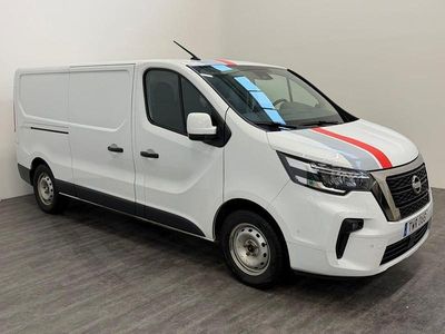 Begagnad Nissan Primastar 150 HK (110 kW) 2022 Vit Minibuss