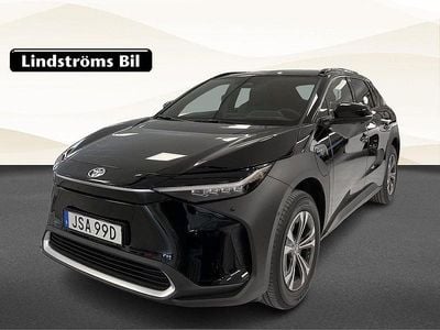 Svart Begagnad 2024 Toyota bZ4X Executive SUV | 479 900 kr