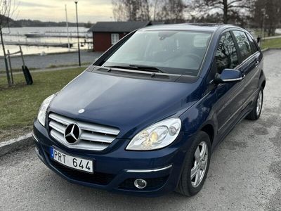 Mercedes B180