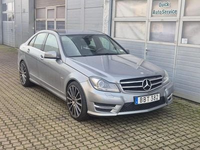 Grå metallic Begagnad 2014 Mercedes C220 Sedan | 120 000 kr (Superpris)