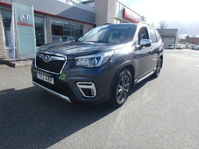 begagnad Subaru Forester e-Boxer Lineartronic Euro 6 Summit