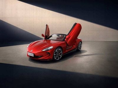 Begagnad 2024 MG Cyberster Cab | 799 990 kr