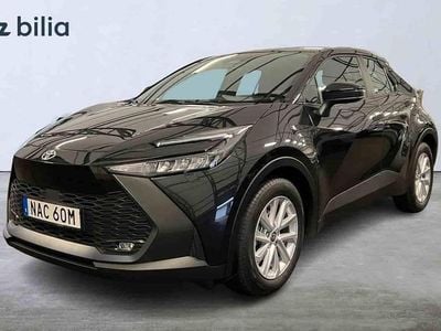 Svart Begagnad 2025 Toyota C-HR SUV | 299 900 kr