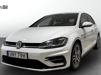 Pure white Begagnad 2020 VW Golf VII R-line Kombi | 224 900 kr (Marknadspris)