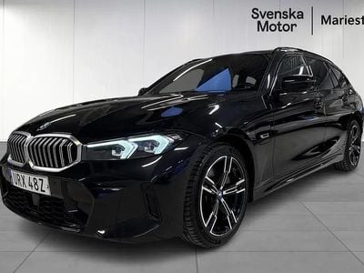 Svart Begagnad 2022 BMW 330e M Sport Kombi | 389 200 kr