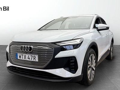 Begagnad Audi Q4 e-tron Design 150 kW (204 HK) 2023 Vit SUV