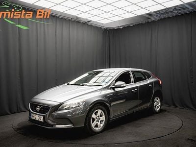 Begagnad Volvo V40 116 HK (85 kW) 2013 Grå Halvkombi